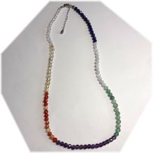 Chakra Edelstein Kette, facettierter Perlen Schmuck 7 Farben, Energiekette für Damen und Herren, Silber Verschluss